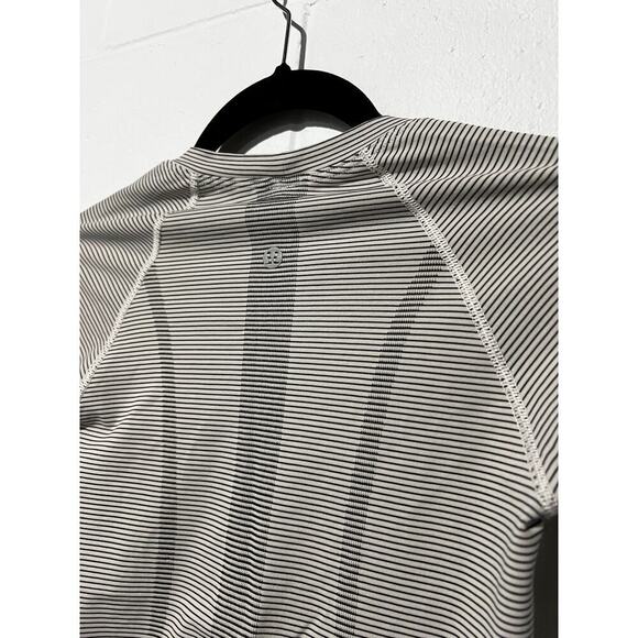 Lululemon Swiftly Tech Short-Sleeve Crew - Picture 4 of 7